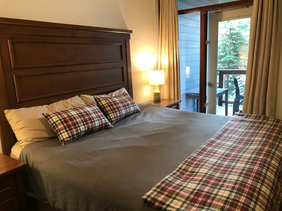 Luxurious & Spacious Mountain Retreat Canmore Kültér fotó